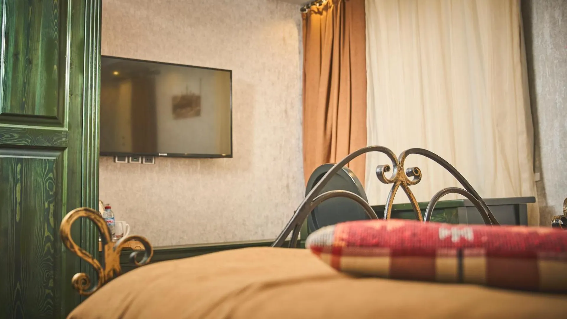 Xan Hotel Baku 4*,  Azerbaijan
