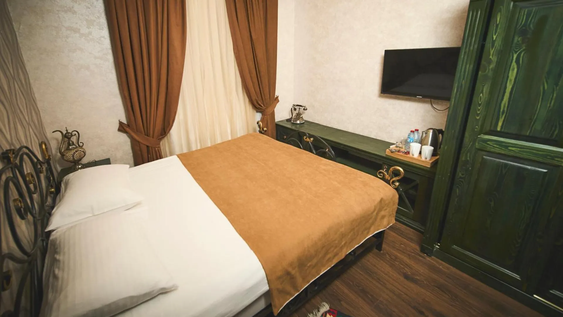 Xan Hotel Baku 4*,  Azerbaijan