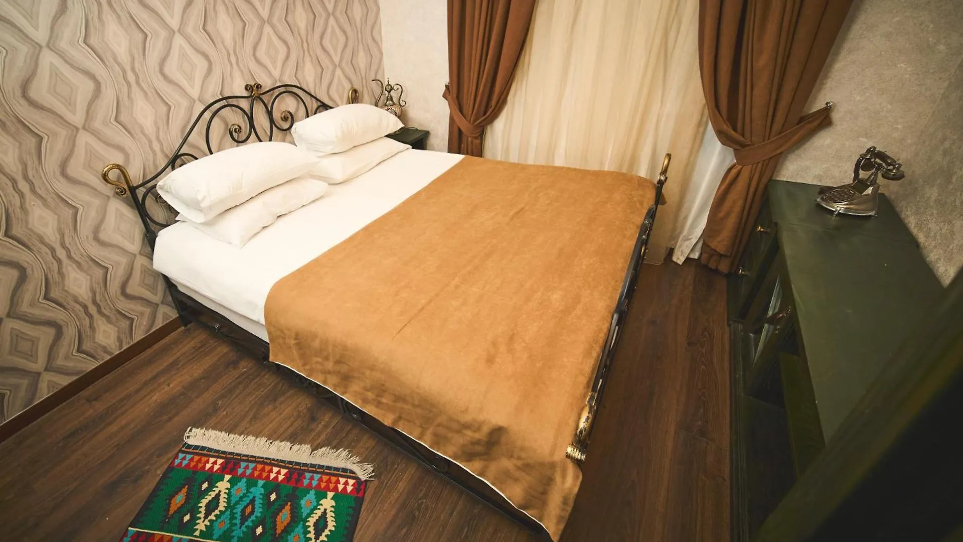 Xan Hotel Baku 4*,